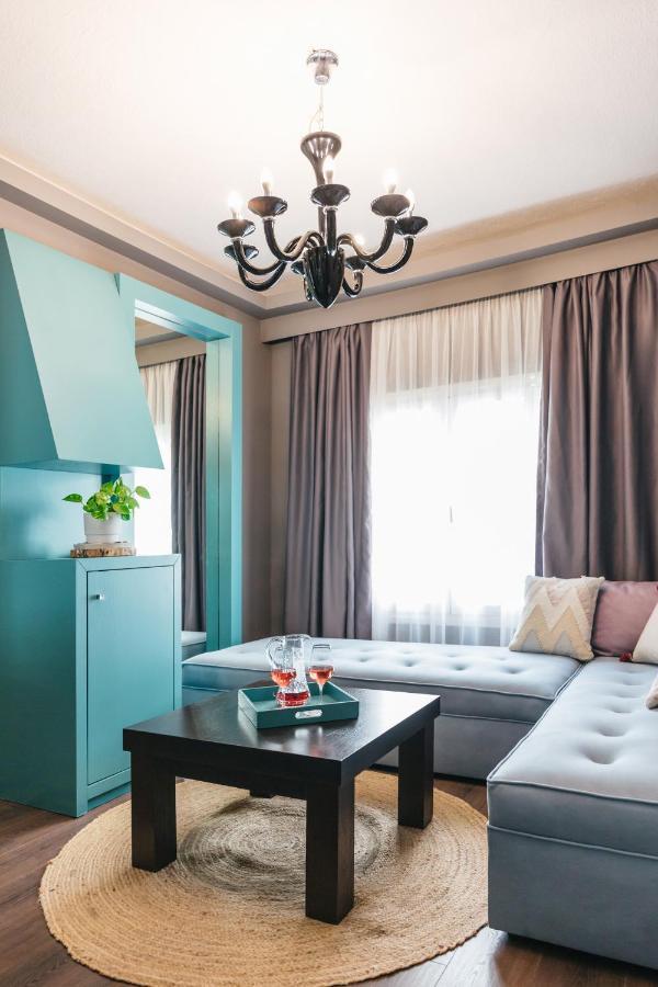 Ladadika Design, Philian And Apartament *